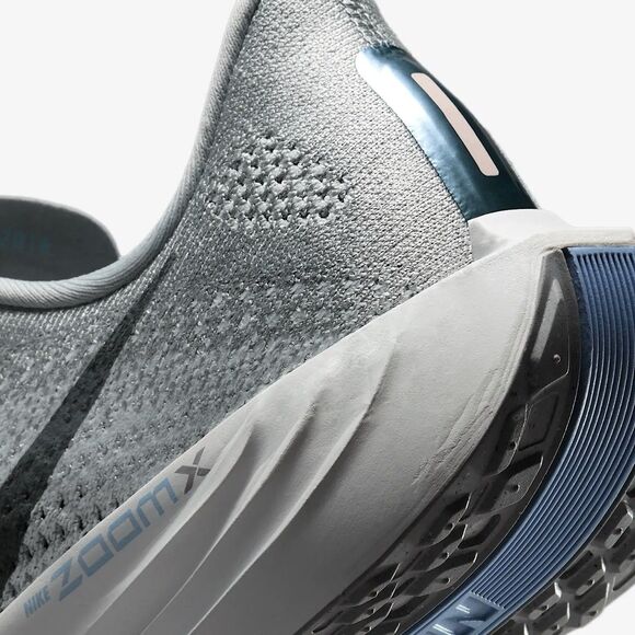 Nike Pegasus Plus Road Running Shoes - Picture 14 of 15